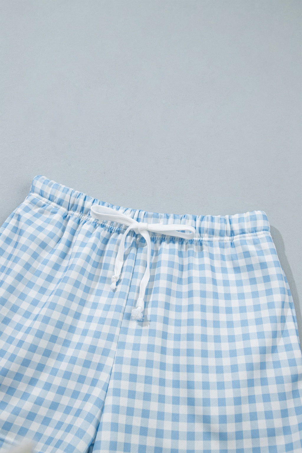 Gingham contrast-trim top and drawstring shorts set