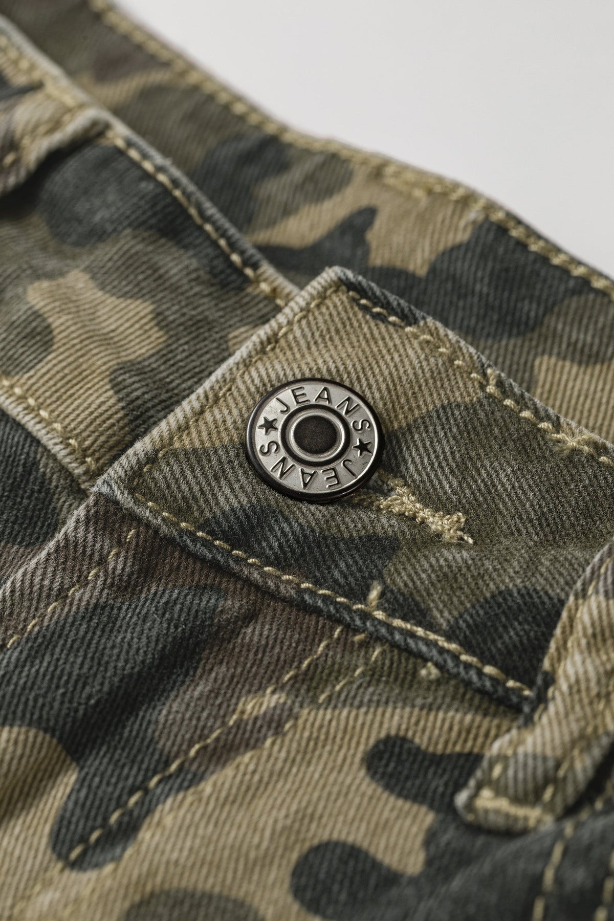 Camo high-waist denim shorts