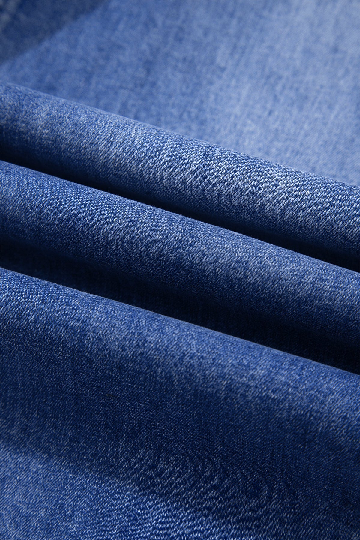 Ankle-length denim pants with adjustable drawstring waist