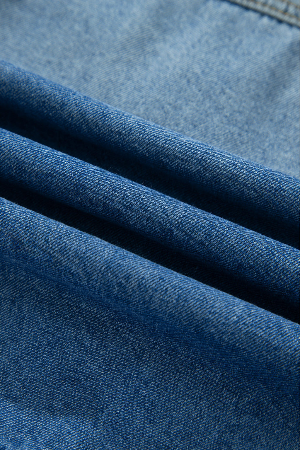 Raw-Edge Denim Ruffle-Hem Jacket - additional product view