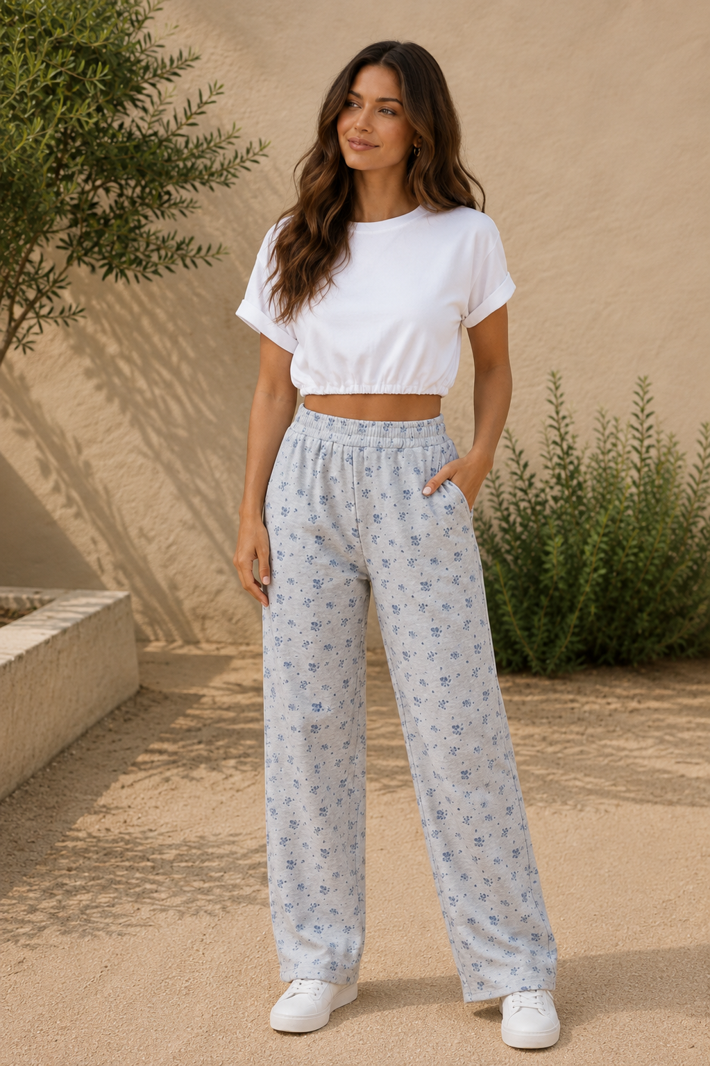 Floral elastic high-waist pants with relaxed silhouette