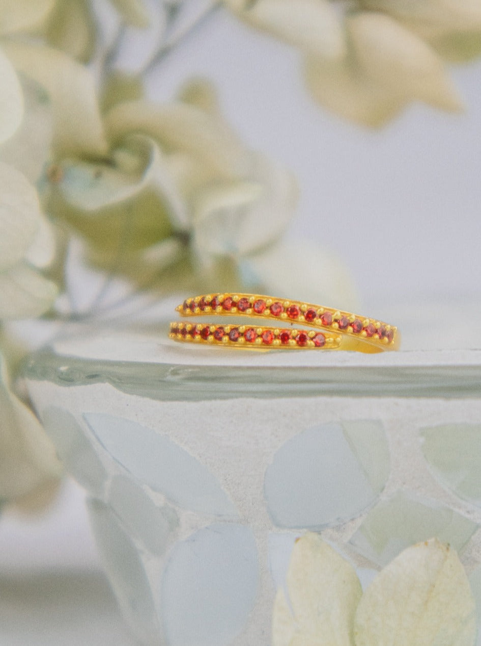 Serpentine gold wrap ring