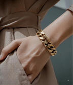 High-polish gold flat-link bracelet