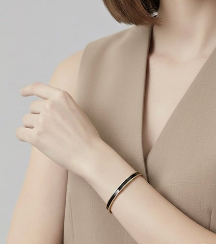 Hamptons black enamel and gold bangle bracelet