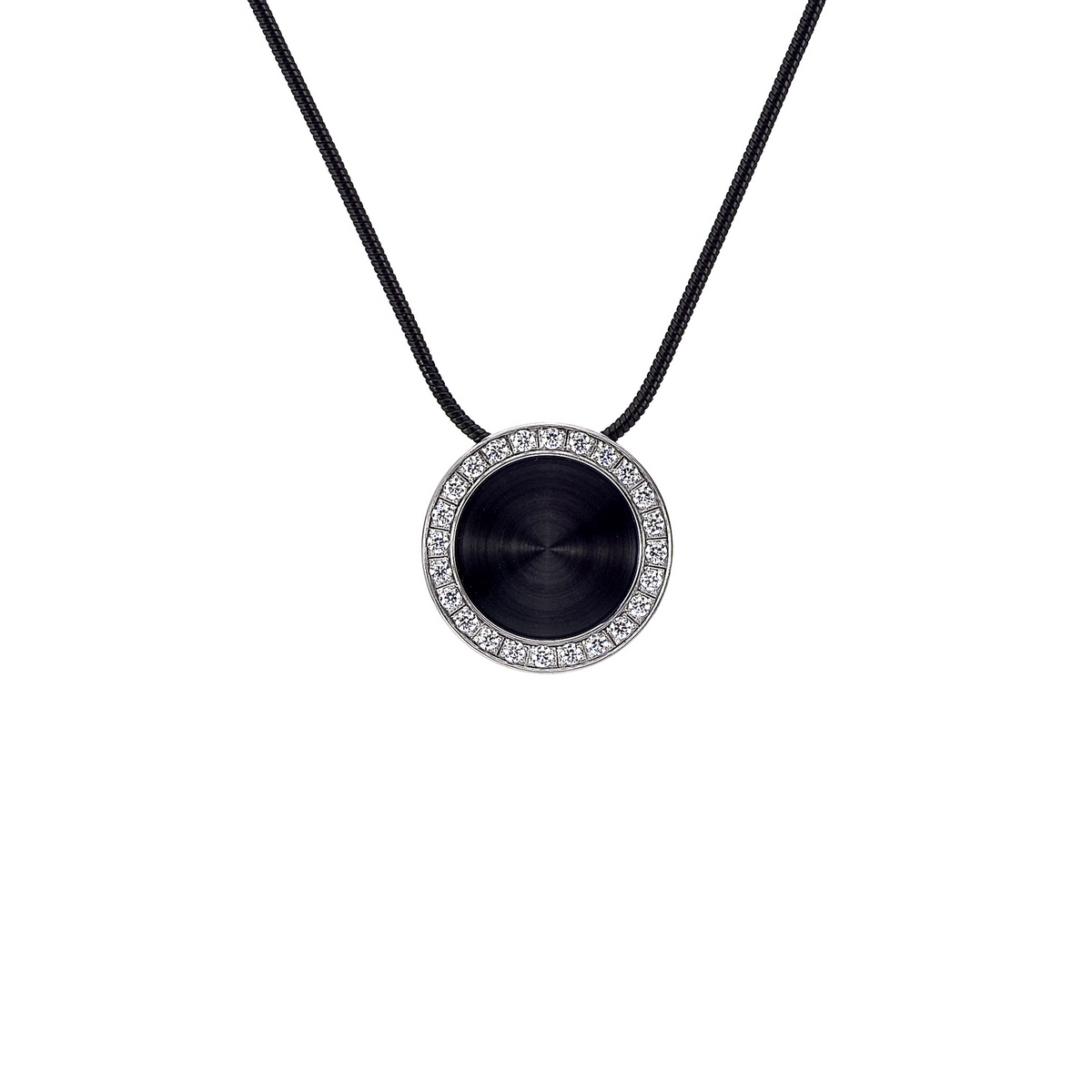Halo black enamel pendant with pavé stones