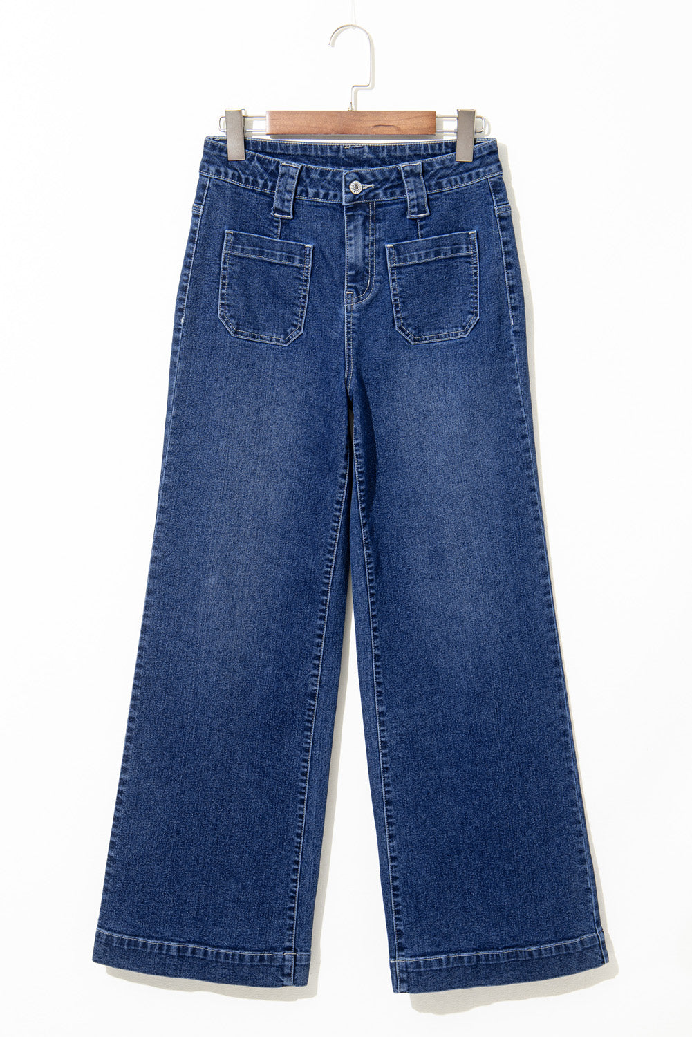 Wide-leg denim jeans with patch pockets