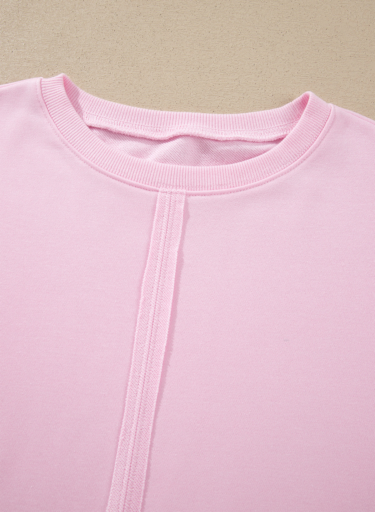 Loose sweatshirt with lace trim and raw-seam detail