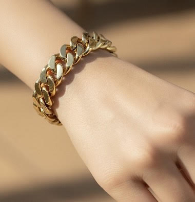 High-polish gold flat-link bracelet