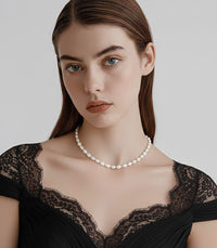 Freshwater pearl and gold bead necklace