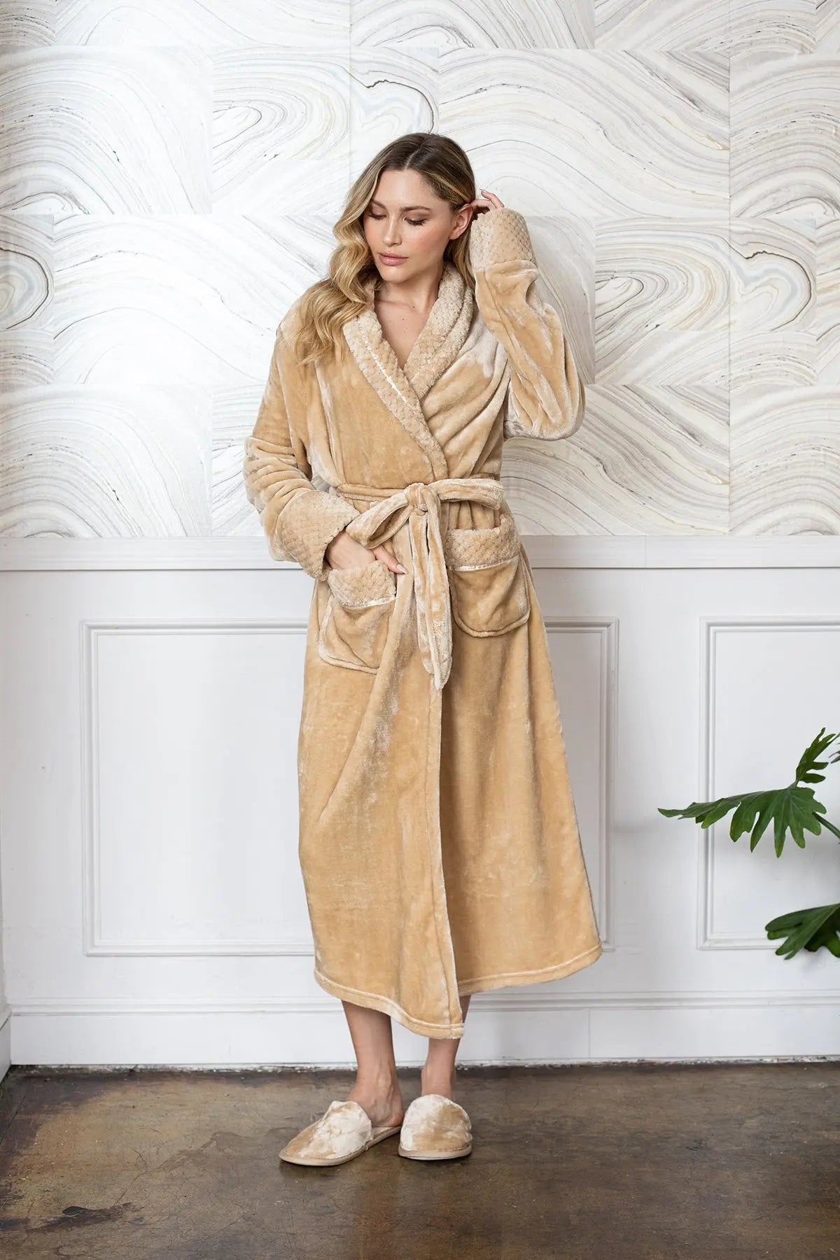 Plush CloudSoft Microfiber Ultra Soft Bathrobe